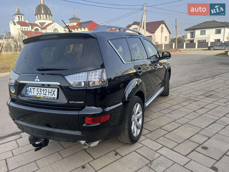 Внедорожник / Кроссовер Mitsubishi Outlander 2010 в Ивано-Франковске фото 7 Внедорожник / Кроссовер Mitsubishi Outlander 2010 в Ивано-Франковске