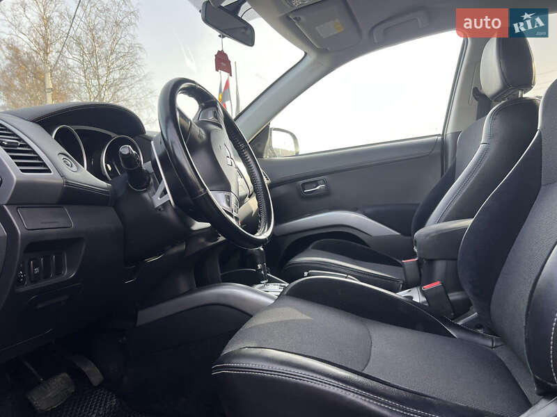 Внедорожник / Кроссовер Mitsubishi Outlander 2010 в Ивано-Франковске фото 17 Внедорожник / Кроссовер Mitsubishi Outlander 2010 в Ивано-Франковске