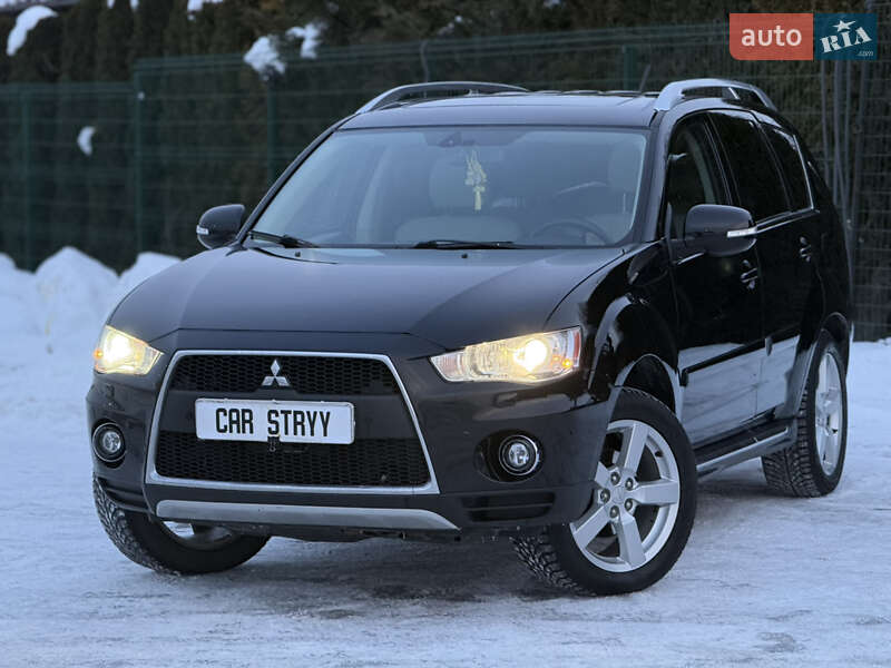 Mitsubishi Outlander 2010