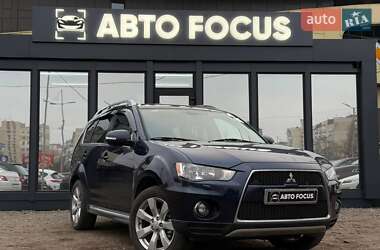 Внедорожник / Кроссовер Mitsubishi Outlander 2010 в Киеве