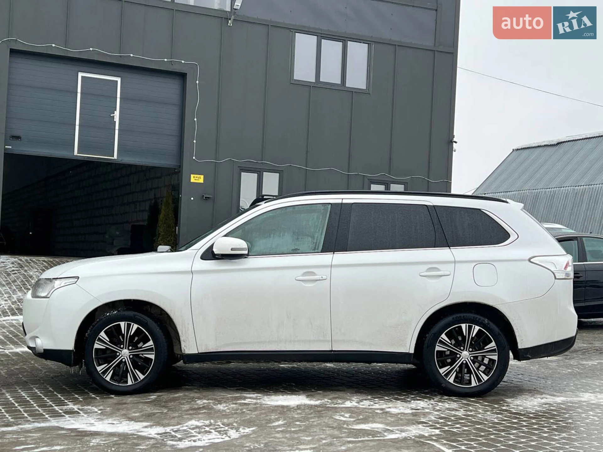 2012 Mitsubishi Outlander - мініатюра 3