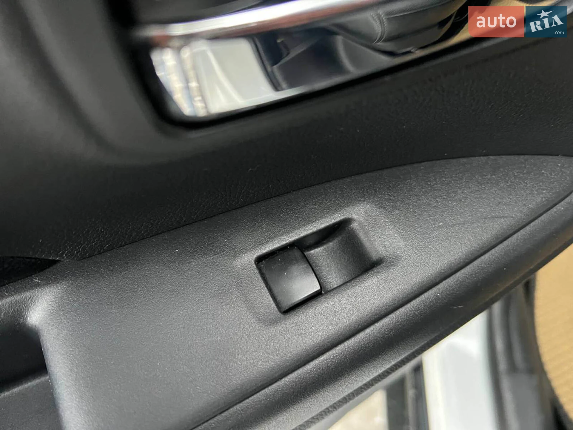 2012 Mitsubishi Outlander - мініатюра 34