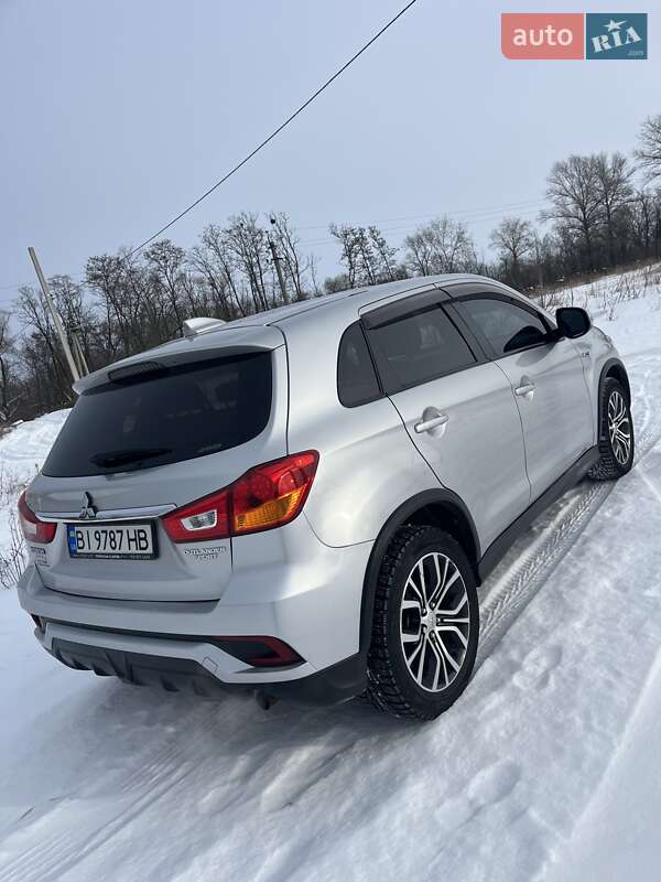 Mitsubishi Outlander 2018