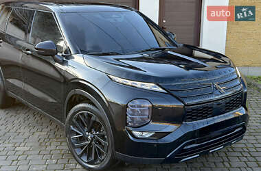 Позашляховик / Кросовер Mitsubishi Outlander 2022 в Одесі