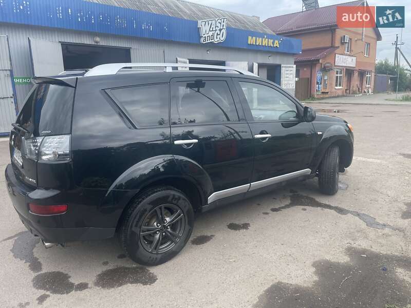 Внедорожник / Кроссовер Mitsubishi Outlander 2007 в Житомире