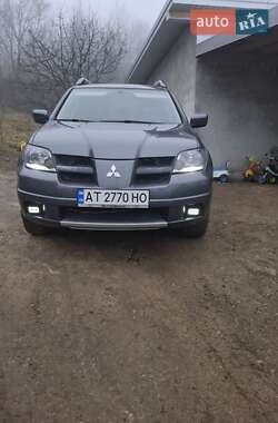 Позашляховик / Кросовер Mitsubishi Outlander 2003 в Надвірній