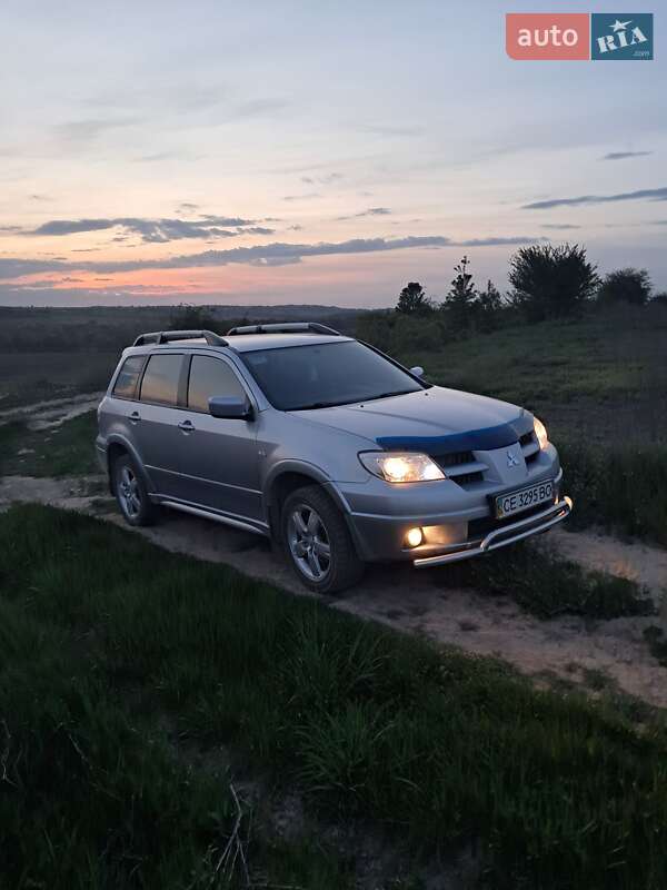 Внедорожник / Кроссовер Mitsubishi Outlander 2008 в Глыбокой