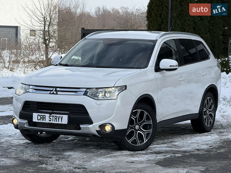 Mitsubishi Outlander 2014
