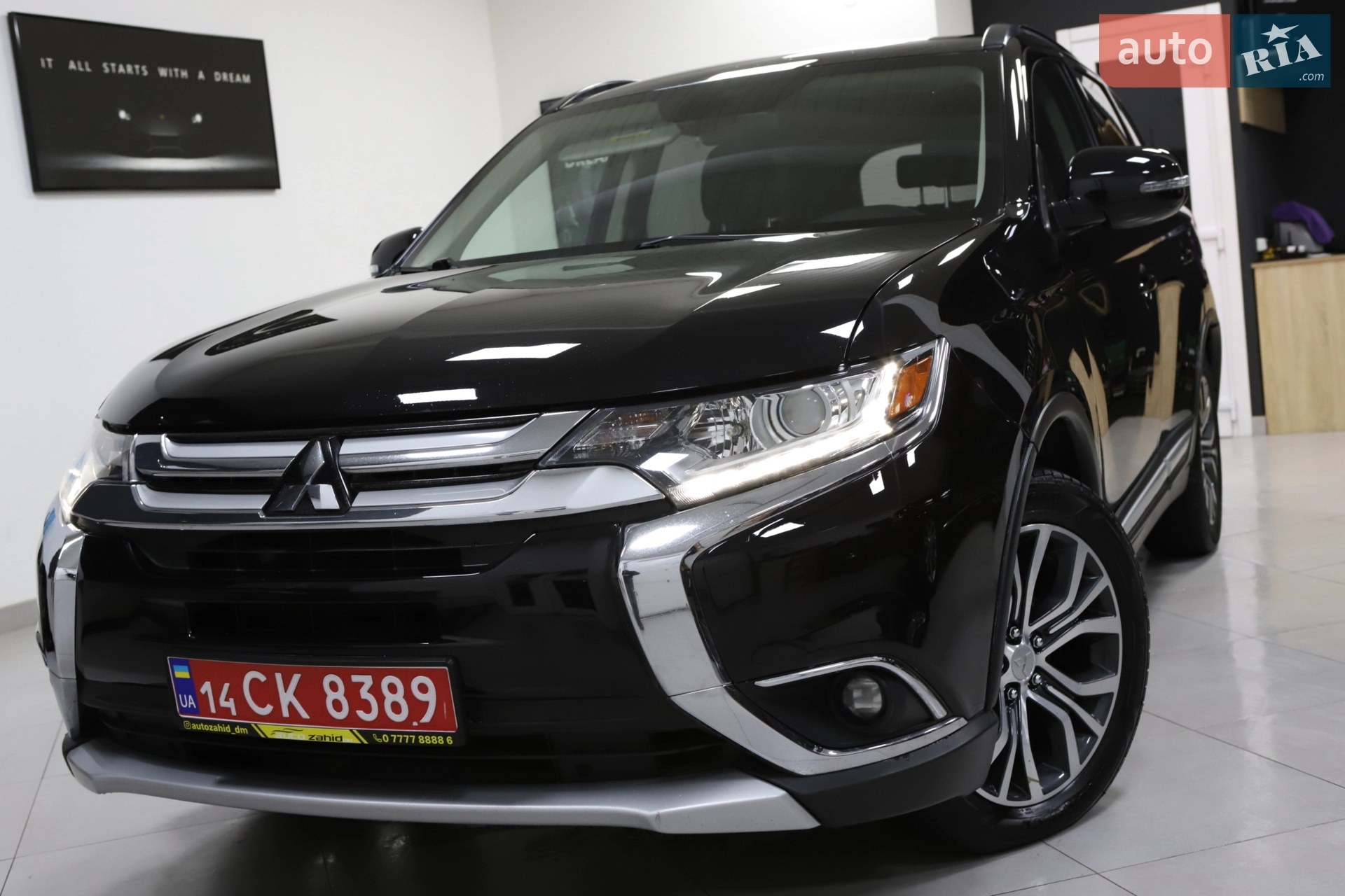 2017 Mitsubishi Outlander - мініатюра 16
