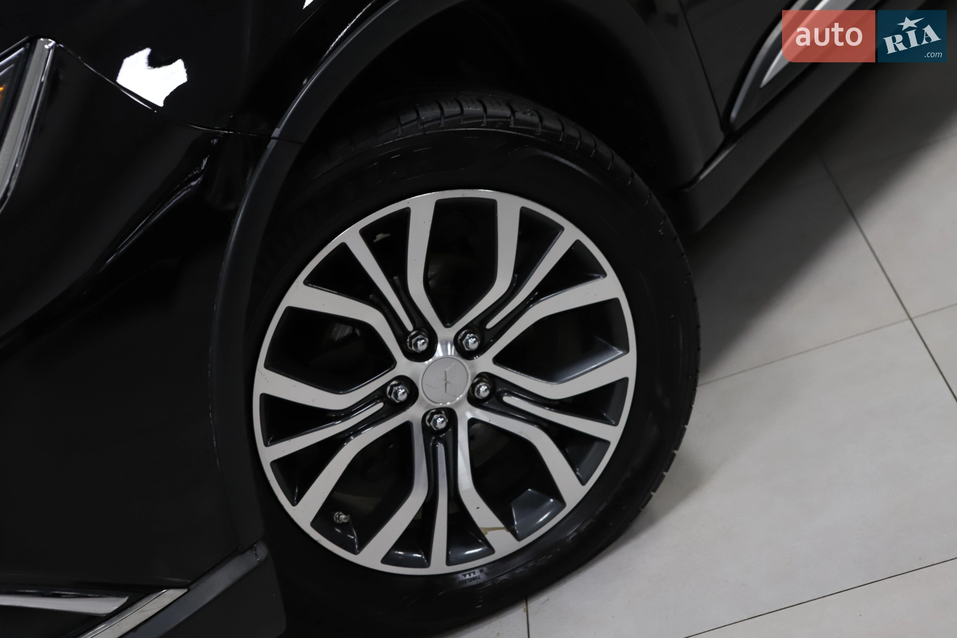 2017 Mitsubishi Outlander - мініатюра 21