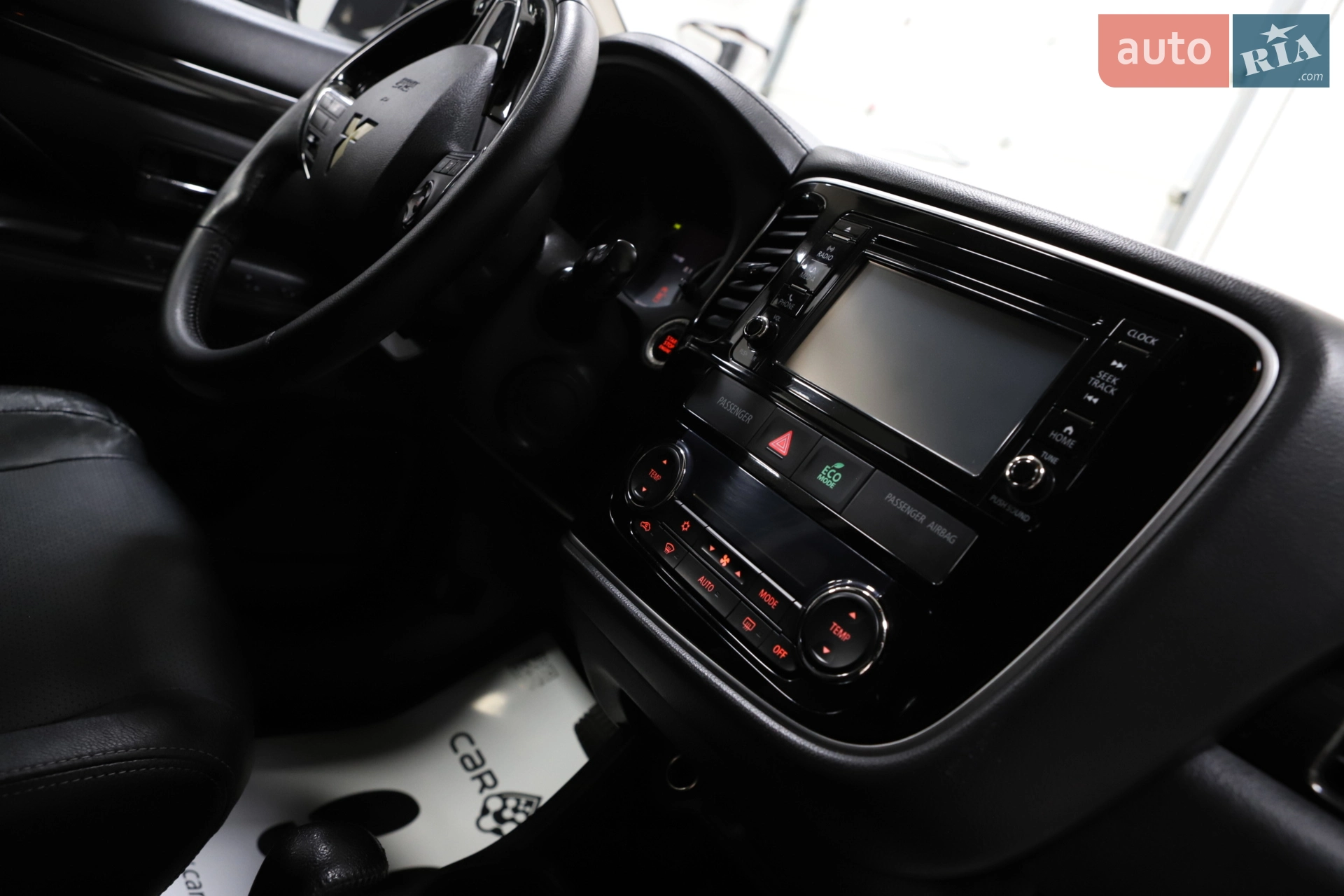 2017 Mitsubishi Outlander - мініатюра 54
