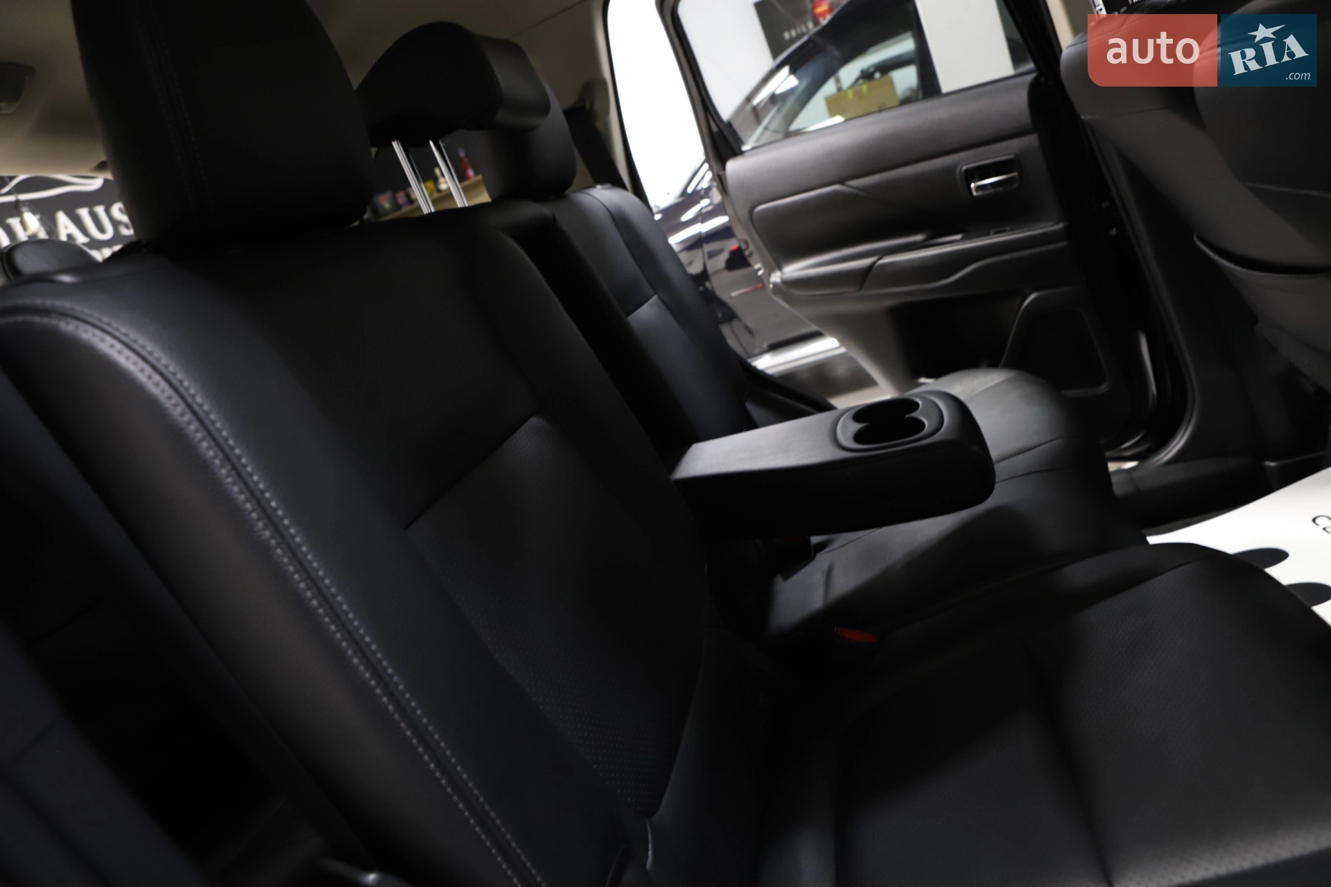 2017 Mitsubishi Outlander - мініатюра 85