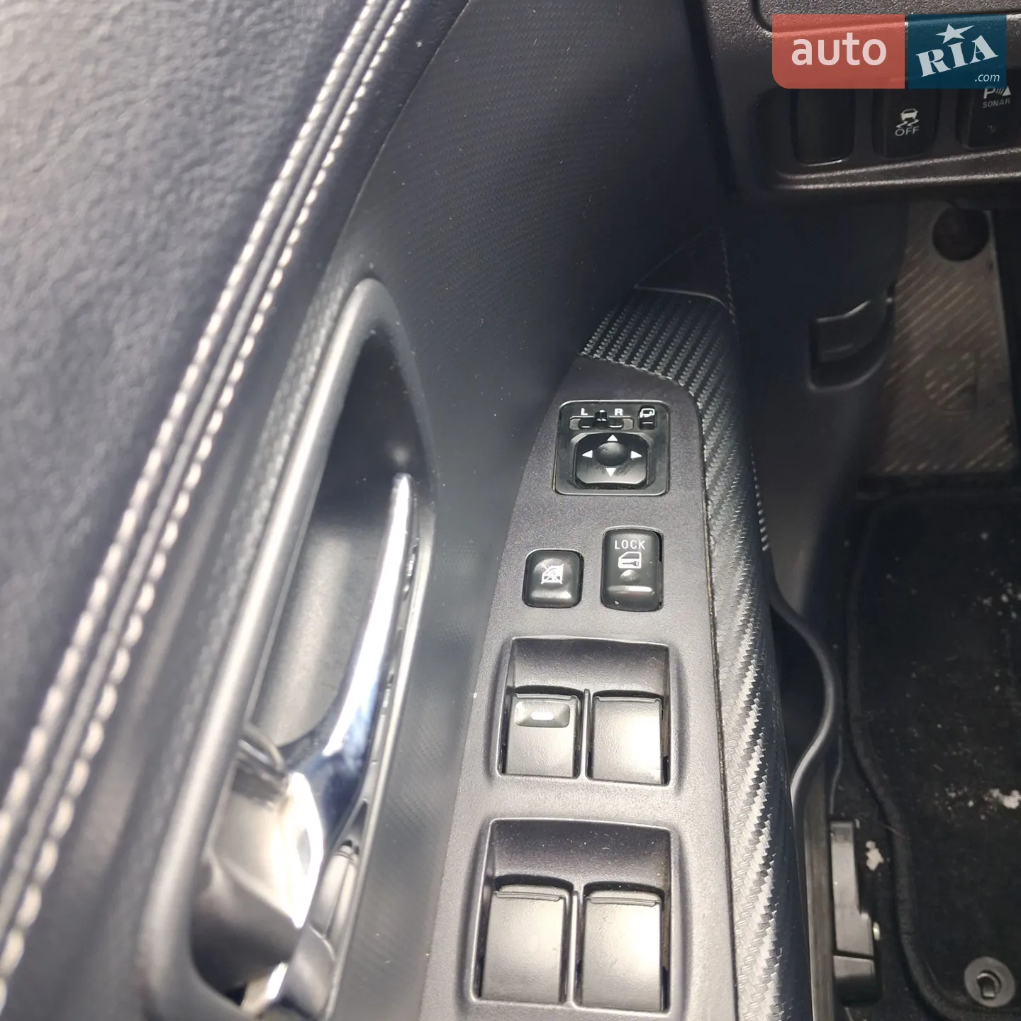 2011 Mitsubishi Outlander - мініатюра 28