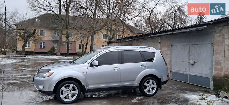 Внедорожник / Кроссовер Mitsubishi Outlander 2007 в Желтых Водах фото 4 Внедорожник / Кроссовер Mitsubishi Outlander 2007 в Желтых Водах