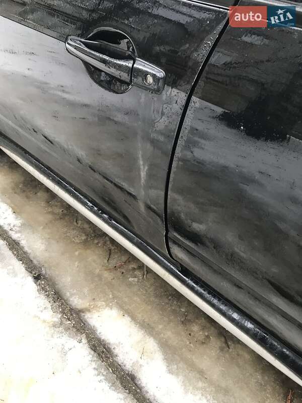 Внедорожник / Кроссовер Mitsubishi Outlander 2007 в Харькове фото 4 Внедорожник / Кроссовер Mitsubishi Outlander 2007 в Харькове