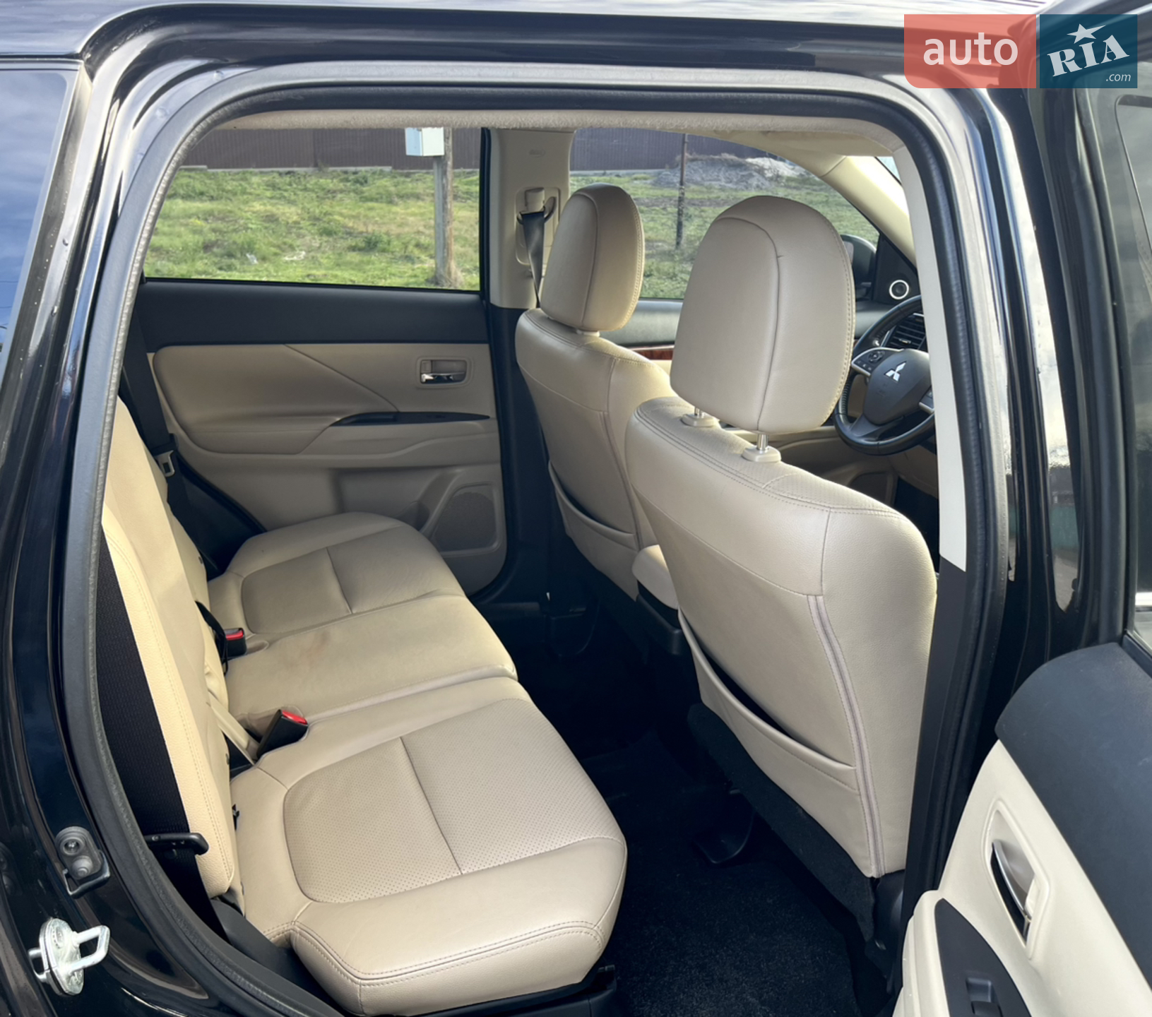 2014 Mitsubishi Outlander - мініатюра 6