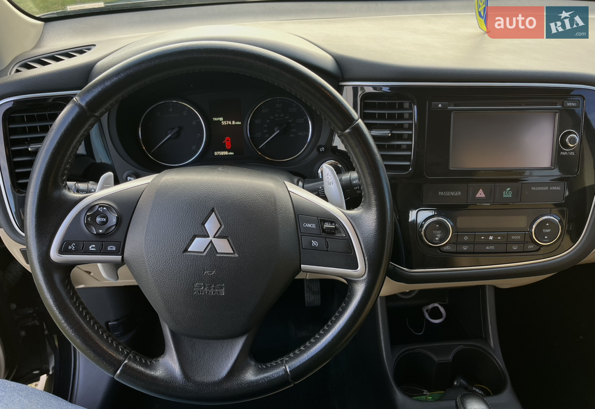 2014 Mitsubishi Outlander - мініатюра 3