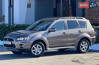 Позашляховик / Кросовер Mitsubishi Outlander 2009 в Стрию