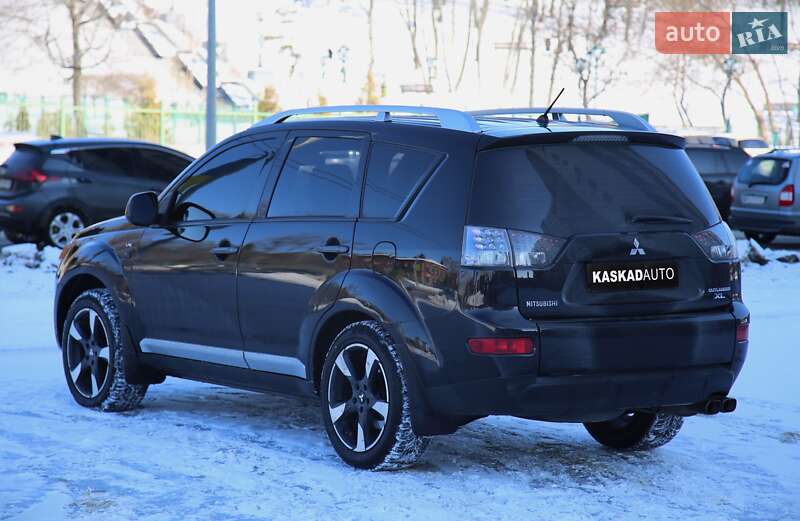 Позашляховик / Кросовер Mitsubishi Outlander 2008 в Харкові