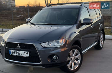 Позашляховик / Кросовер Mitsubishi Outlander 2011 в Одесі