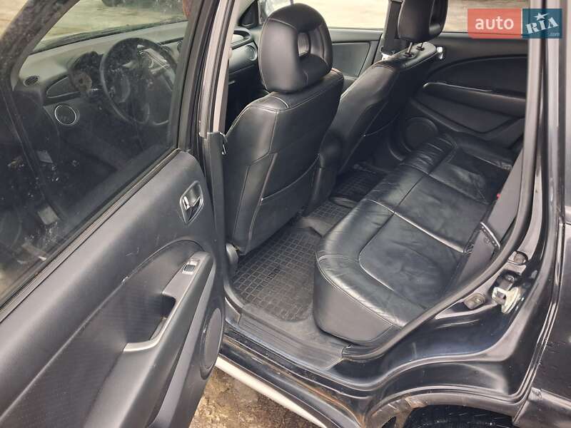 Внедорожник / Кроссовер Mitsubishi Outlander 2005 в Буче