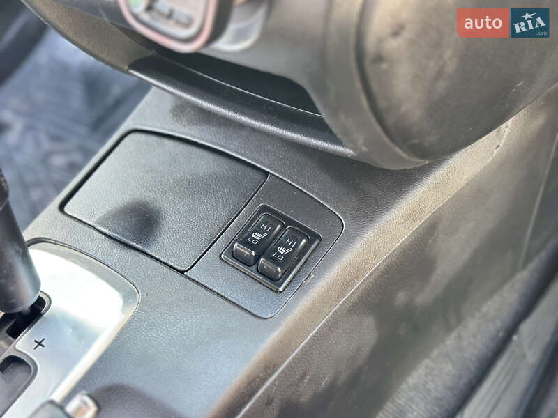 Внедорожник / Кроссовер Mitsubishi Outlander 2007 в Николаеве