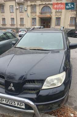 Внедорожник / Кроссовер Mitsubishi Outlander 2006 в Запорожье
