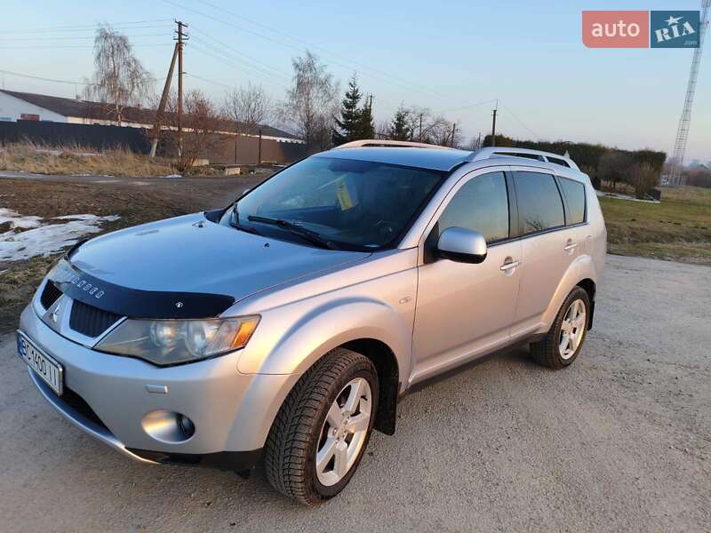 Mitsubishi Outlander 2008