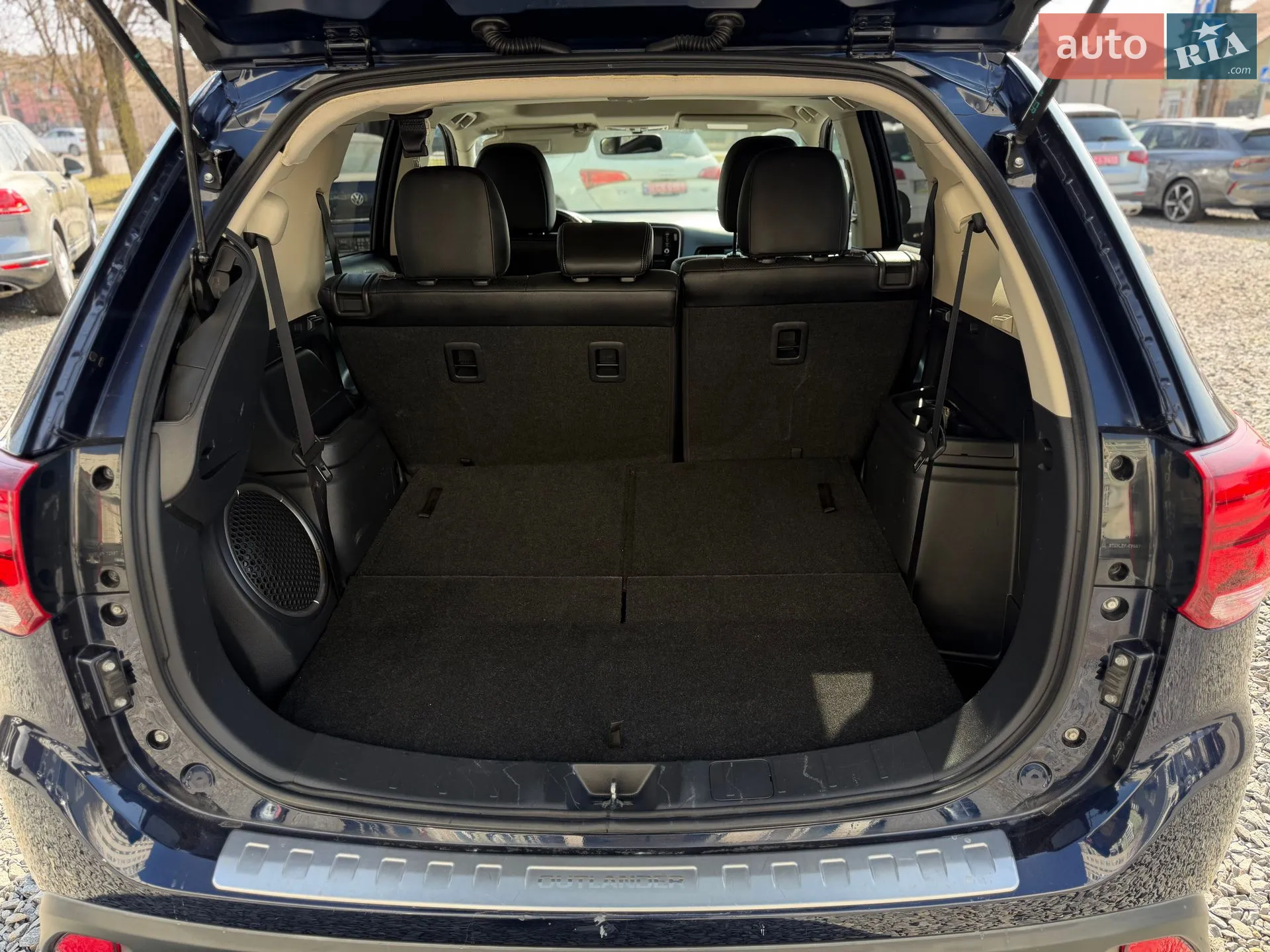 2016 Mitsubishi Outlander - мініатюра 22
