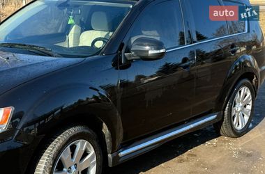 Внедорожник / Кроссовер Mitsubishi Outlander 2009 в Самборе