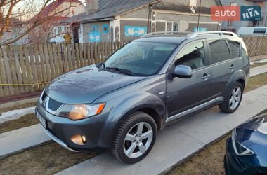 Позашляховик / Кросовер Mitsubishi Outlander 2009 в Ратному