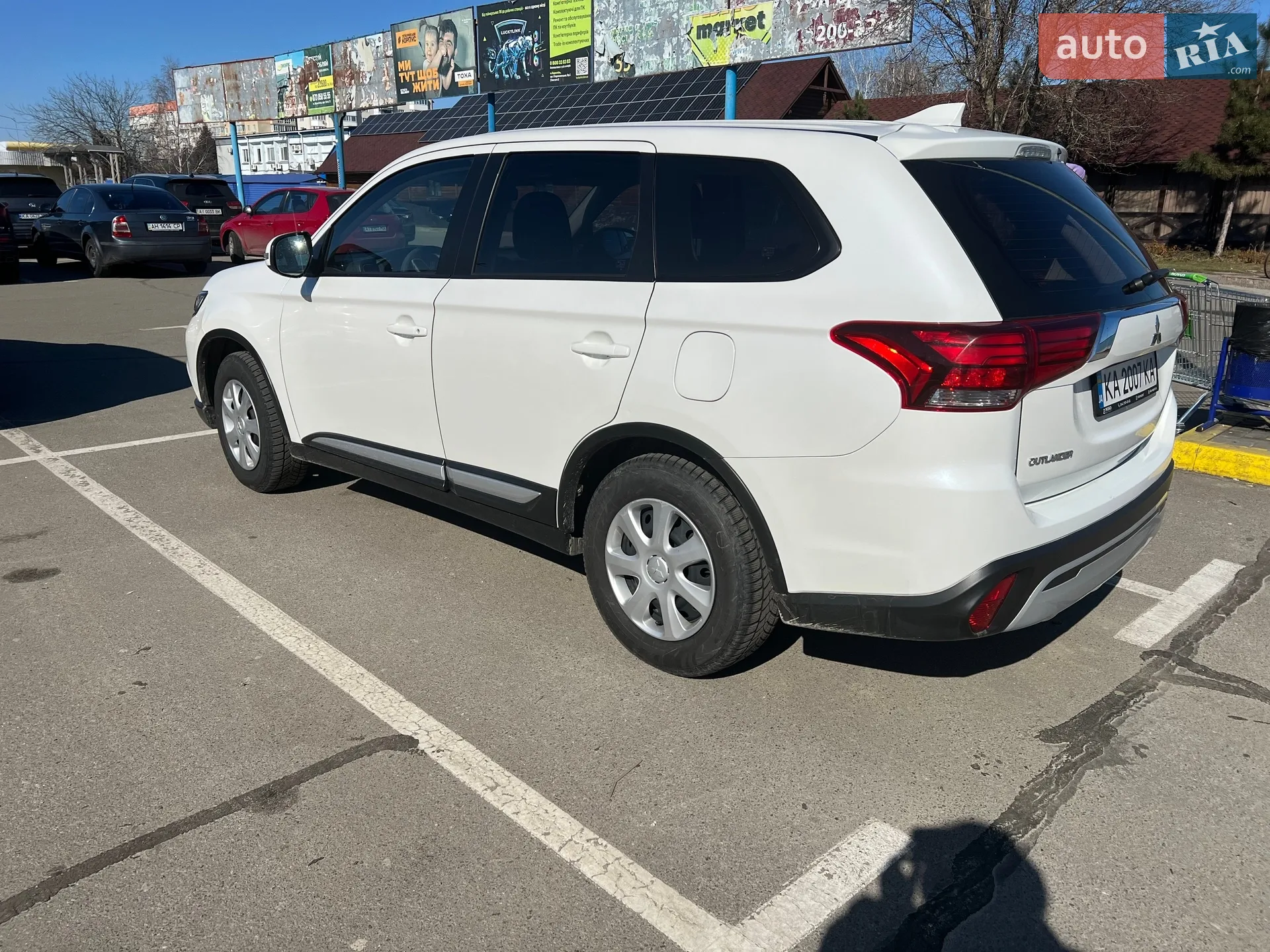 2020 Mitsubishi Outlander - мініатюра 6