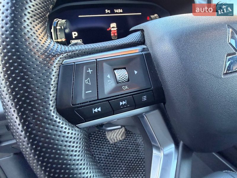 Внедорожник / Кроссовер Mitsubishi Outlander 2024 в Киеве