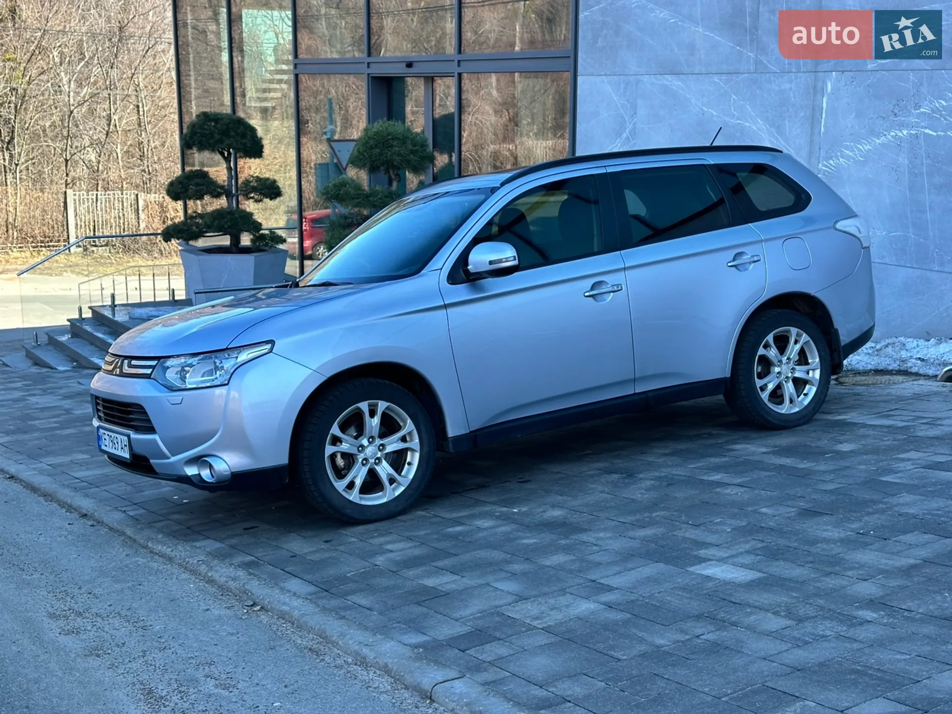 2012 Mitsubishi Outlander - мініатюра 2