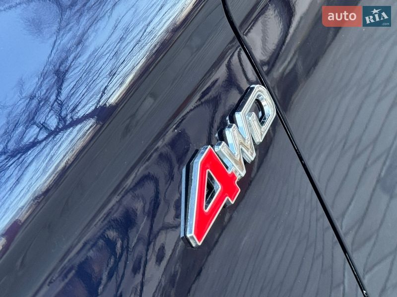 Позашляховик / Кросовер Mitsubishi Outlander 2013 в Дрогобичі