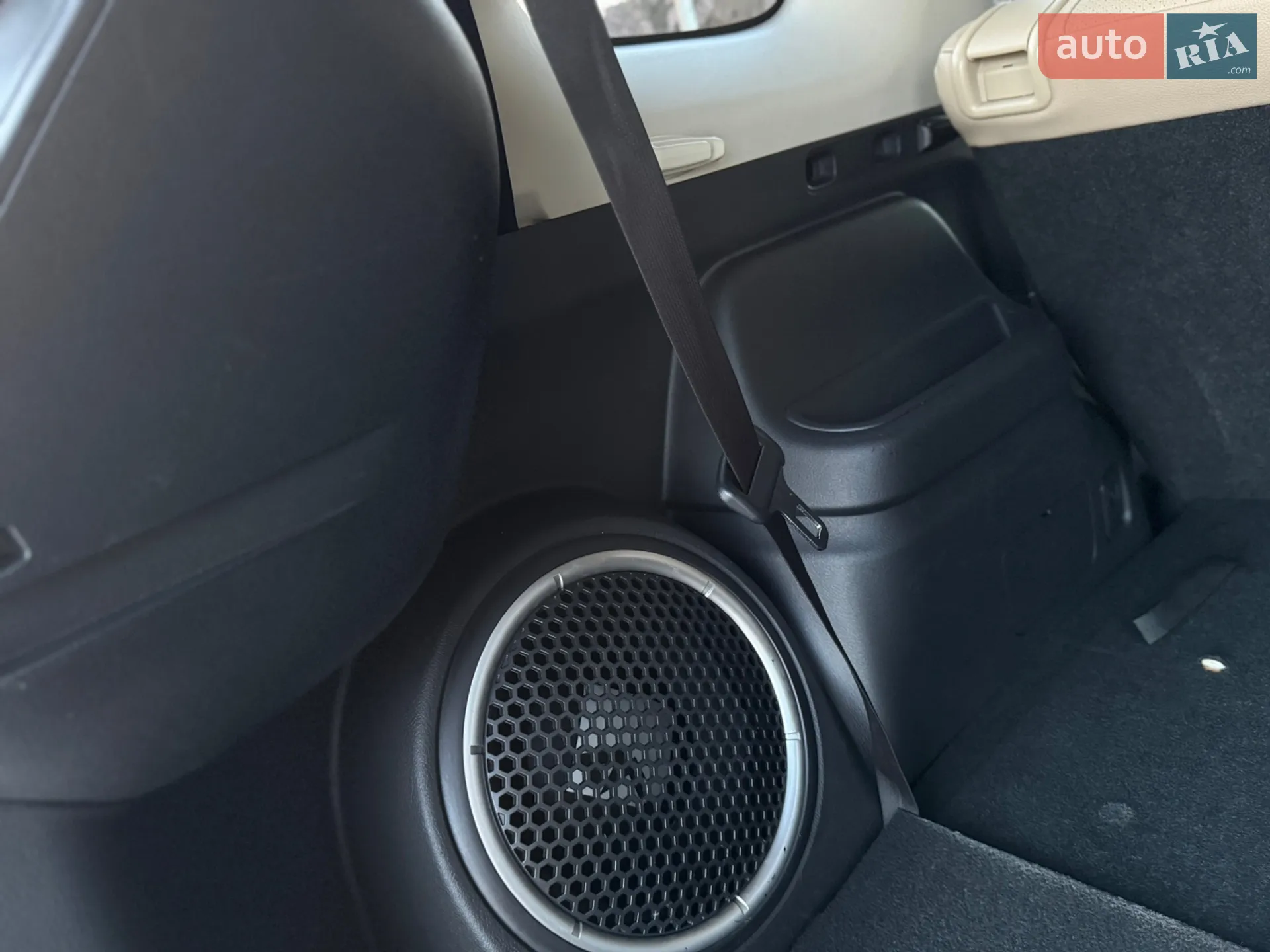 2013 Mitsubishi Outlander - мініатюра 91