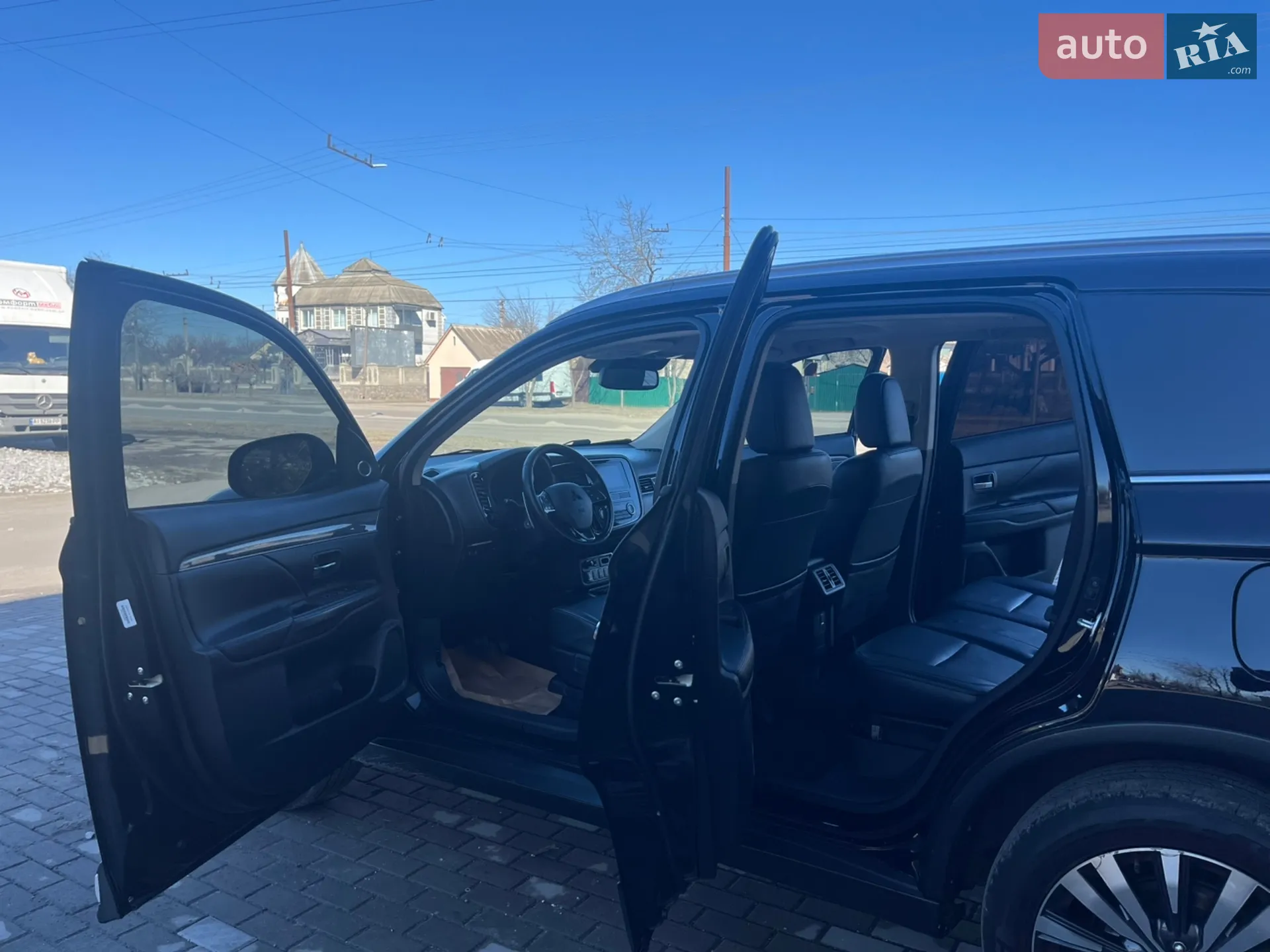 2018 Mitsubishi Outlander - мініатюра 12