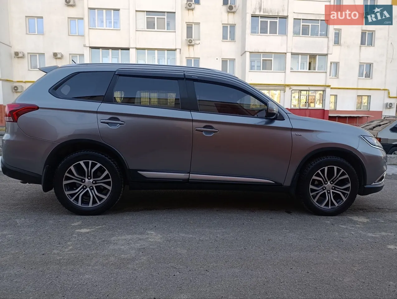 2016 Mitsubishi Outlander - мініатюра 34