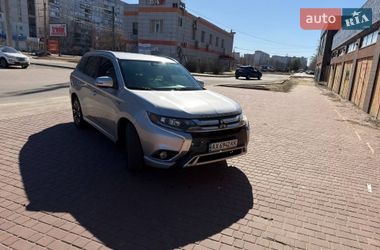 Внедорожник / Кроссовер Mitsubishi Outlander 2018 в Харькове