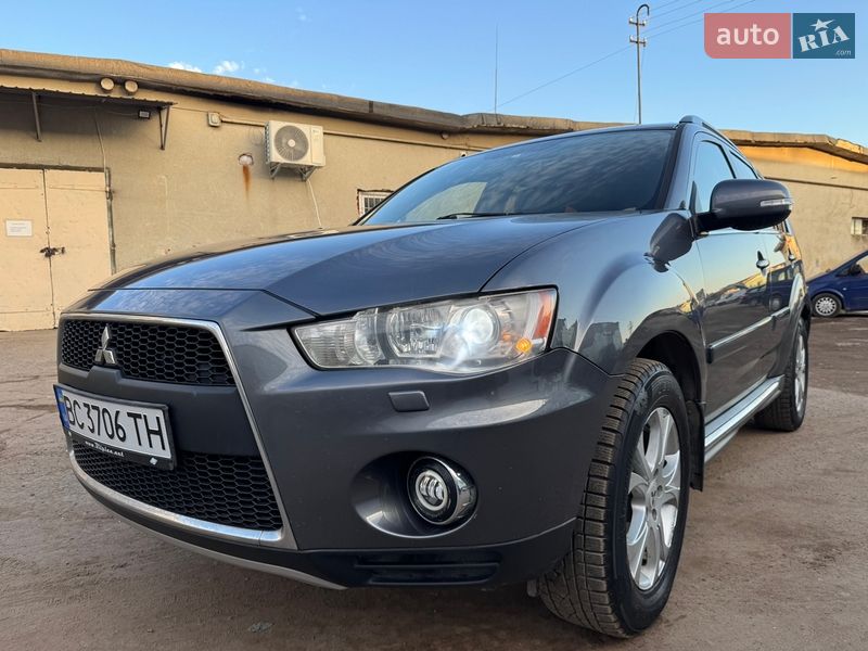 Внедорожник / Кроссовер Mitsubishi Outlander 2011 в Дрогобыче