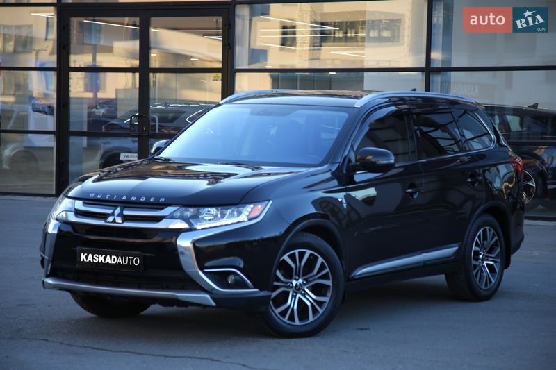 Mitsubishi Outlander 2016