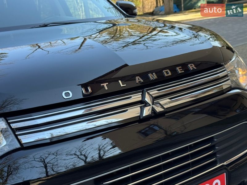 Внедорожник / Кроссовер Mitsubishi Outlander 2014 в Дрогобыче