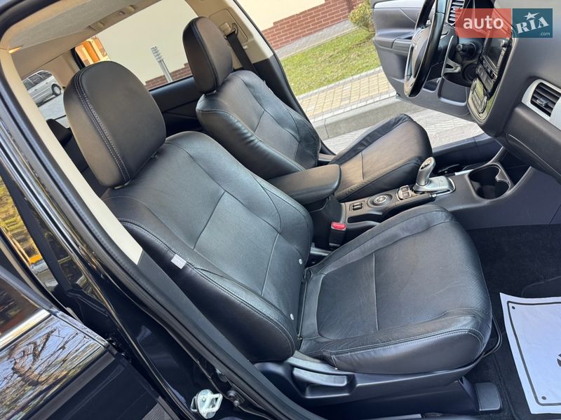 Внедорожник / Кроссовер Mitsubishi Outlander 2014 в Дрогобыче