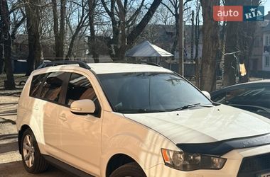 Внедорожник / Кроссовер Mitsubishi Outlander 2011 в Днепре