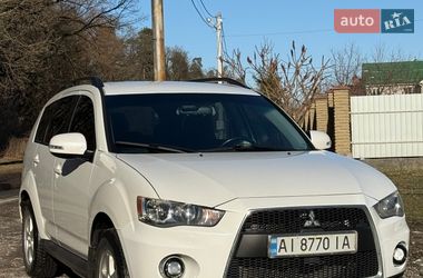 Позашляховик / Кросовер Mitsubishi Outlander 2011 в Броварах
