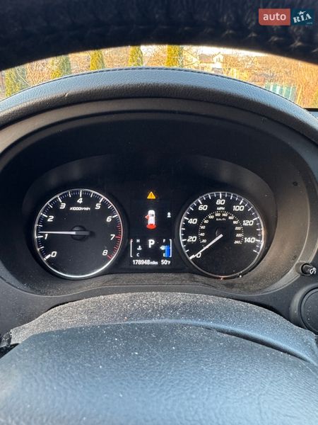 Внедорожник / Кроссовер Mitsubishi Outlander 2016 в Яворове фото 14 Внедорожник / Кроссовер Mitsubishi Outlander 2016 в Яворове