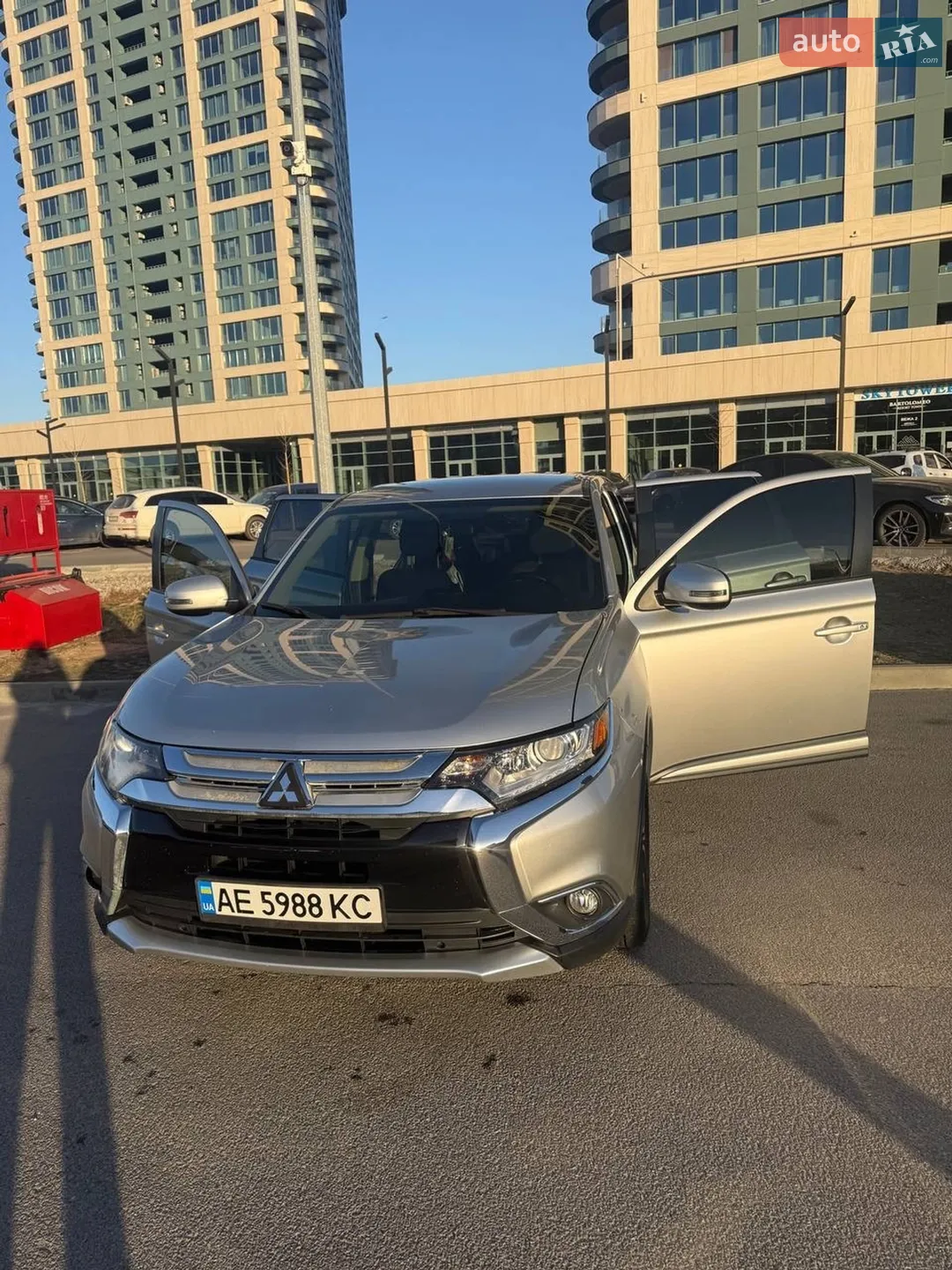 2018 Mitsubishi Outlander - мініатюра 4