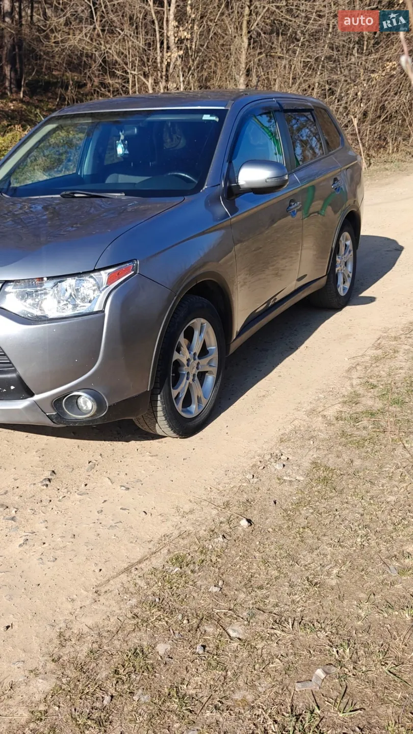 2015 Mitsubishi Outlander - мініатюра 5