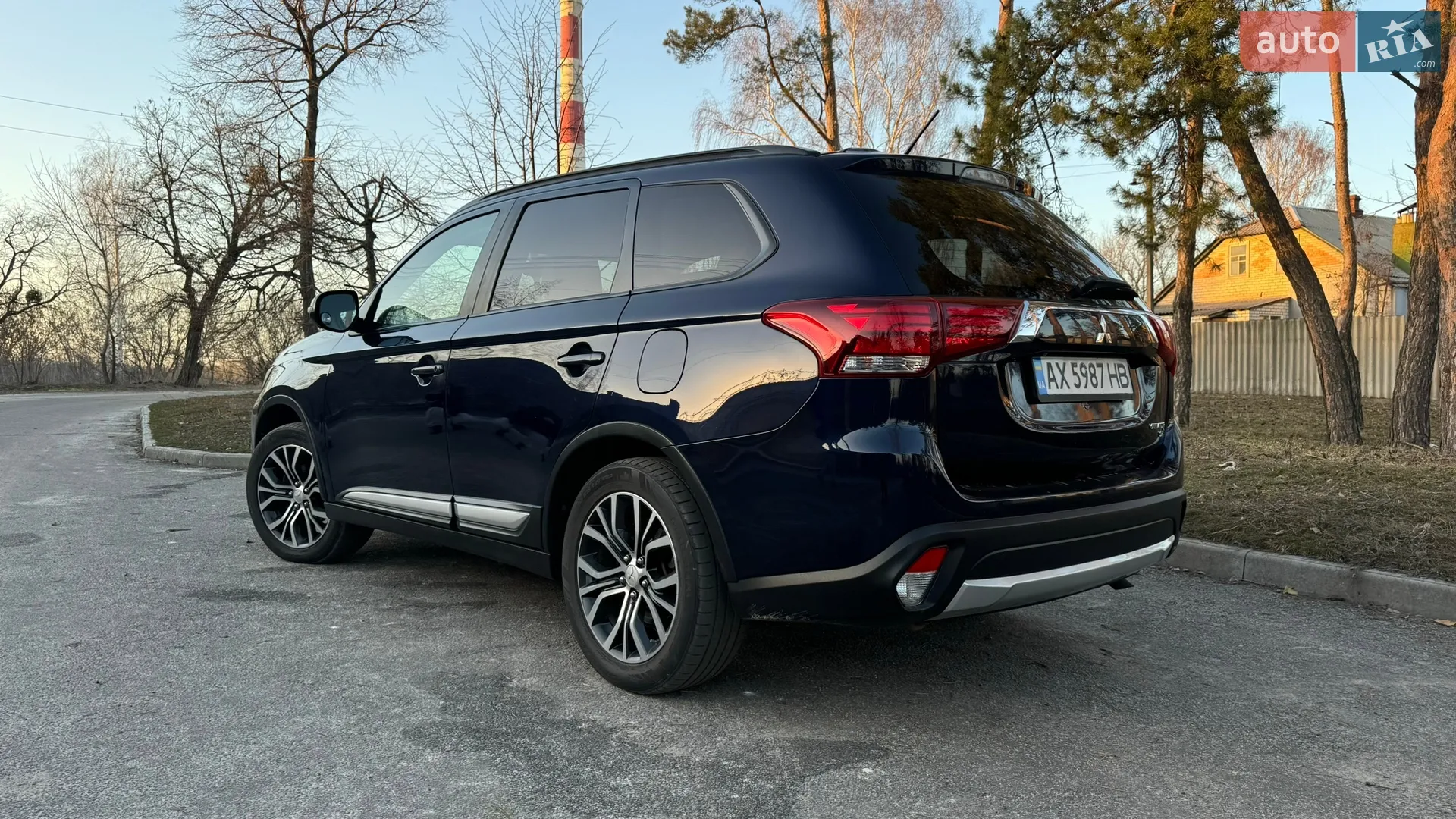 2016 Mitsubishi Outlander - мініатюра 7