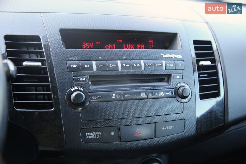 Внедорожник / Кроссовер Mitsubishi Outlander 2008 в Харькове